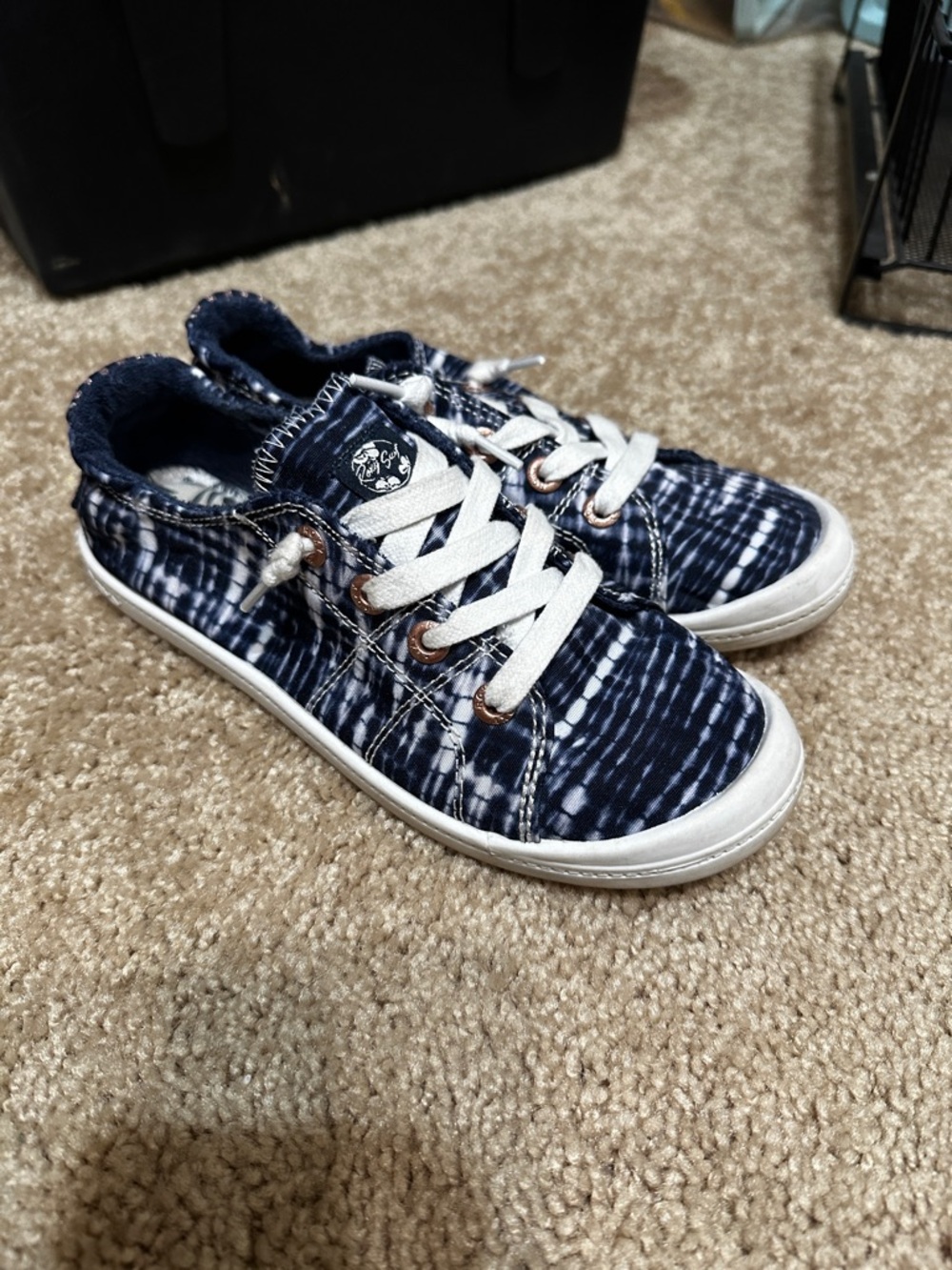Girls Roxy Bayshore Navy Tie-Dye Canvas Sneakers with White Laces